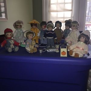 Collectors Doll of the month-Precious Moments